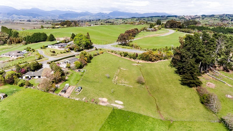 11 Research Orchard Road, Redwood Valley - Carousel 18