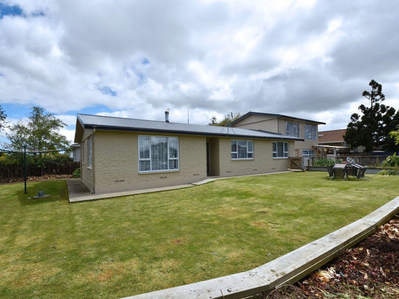 70 Christina Street, Strathern, Invercargill - Carousel 1