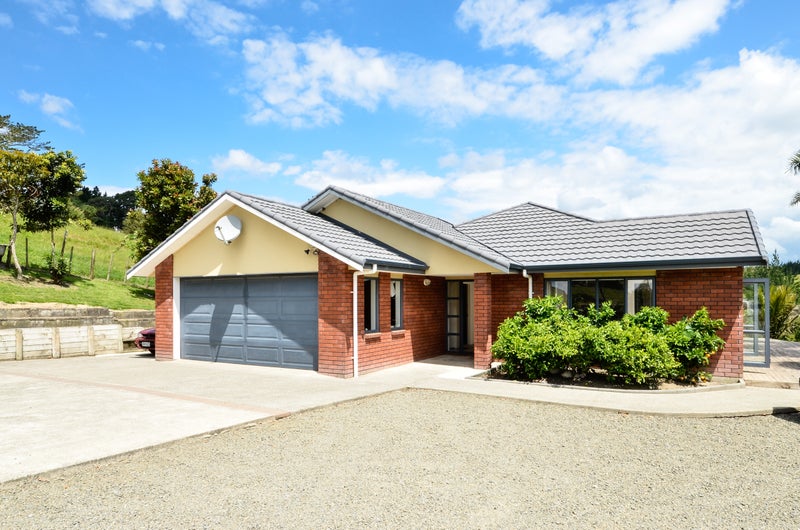 87 Zanders Road, Waimauku - Carousel 1