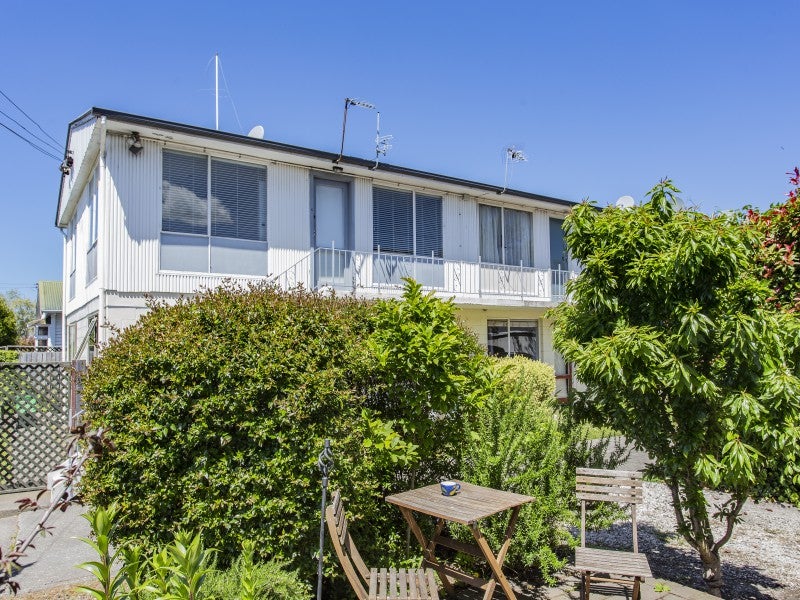 4/50 CLARE ROAD, St Albans, Christchurch - Carousel 1