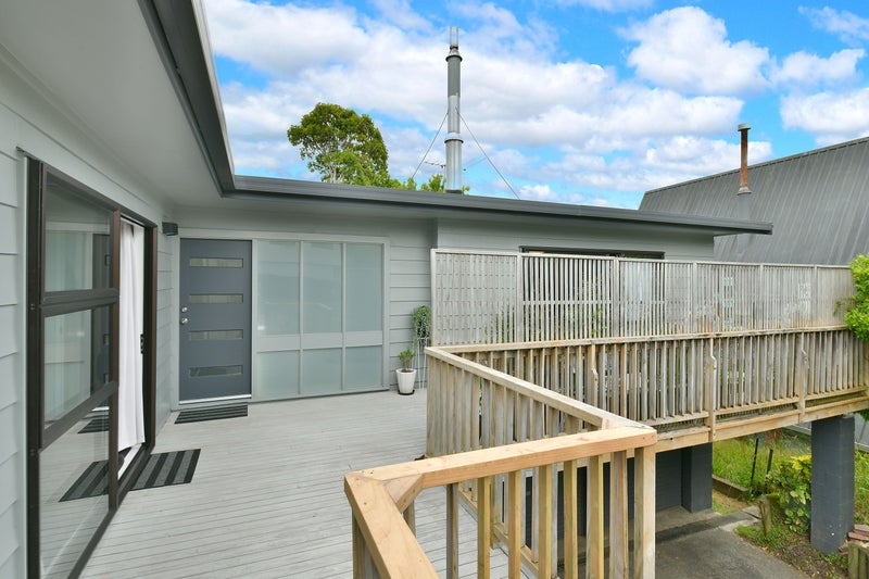 38 Gledstane Road, Stanmore Bay, Whangaparaoa - Carousel 2