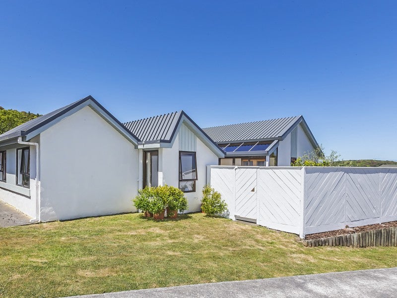 8 Satara Crescent, Khandallah, Wellington - Carousel 26