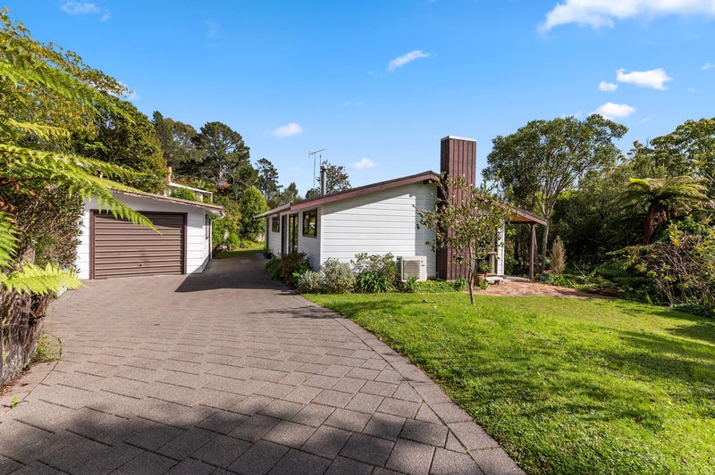 17 Solly Place, Springfield, Rotorua - Carousel 1