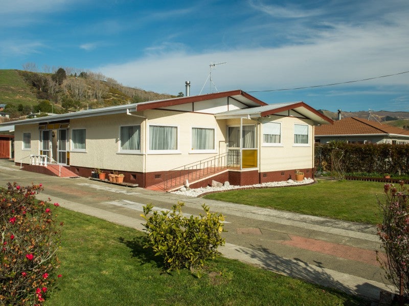 13 Titoki Street, Stoke, Nelson - Carousel 1