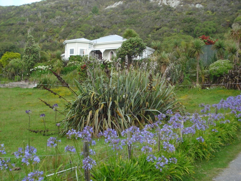 286 North Beach Road, Point Elizabeth, Greymouth - Carousel 21