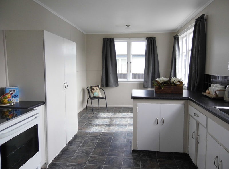 43 Bader Street, Bader, Hamilton - Carousel 2