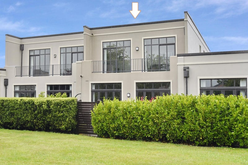 32 Country Club Terrace, Northwood, Christchurch - Carousel 1