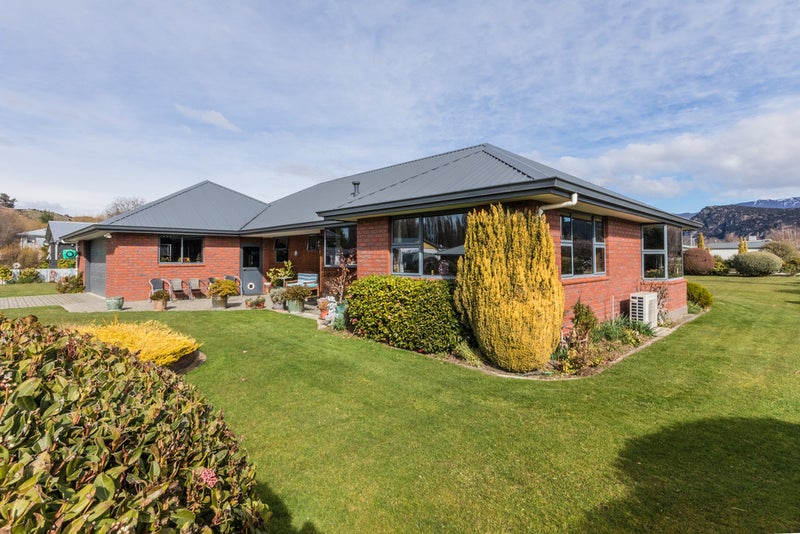 14 Arklow Street, Albert Town, Wanaka - Carousel 2