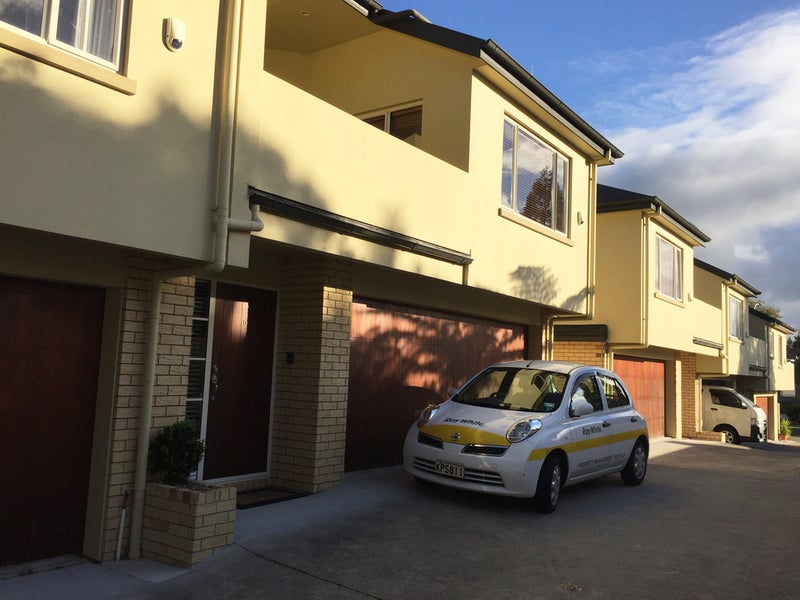 15D Manning Street, Hamilton Central, Hamilton - Carousel 1