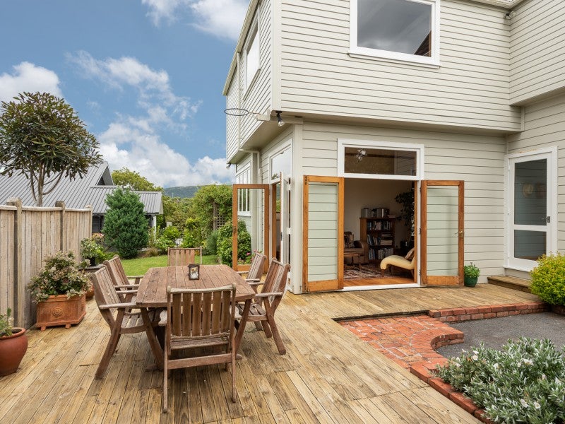 29 Simla Crescent, Khandallah, Wellington - Carousel 2