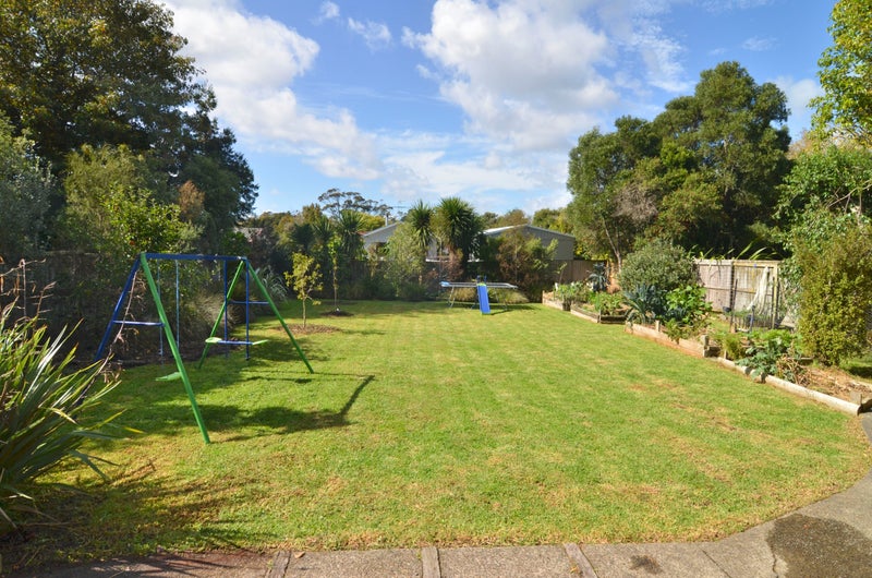 42 Matua Road, Huapai, Kumeu - Carousel 1