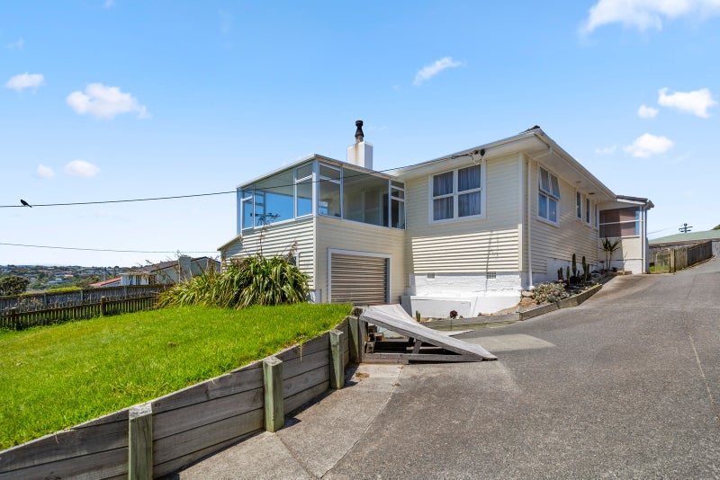 32 Matatiro Street, Titahi Bay, Porirua - Carousel 2