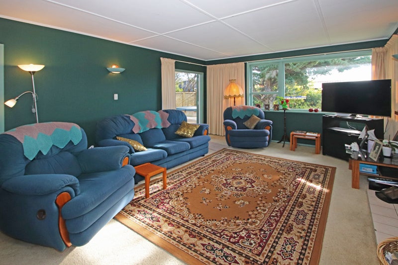 6 Hulme Place, Greenmeadows, Napier - Carousel 2