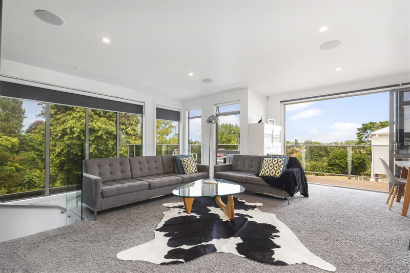 5/17 Manning Street, Hamilton Central, Hamilton - Carousel 1