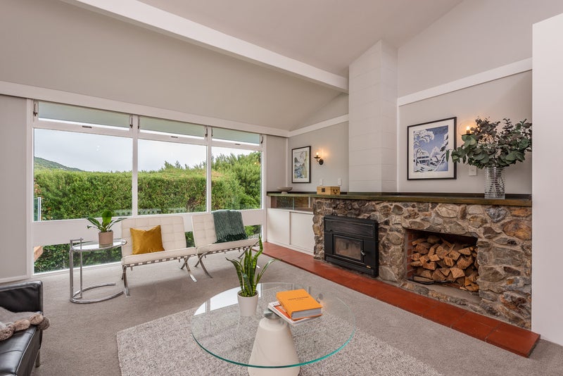 18 Versailles Street, Karori, Wellington - Carousel 2