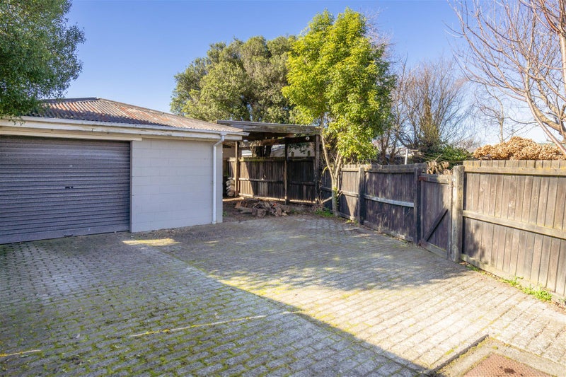 27 Middlepark Road, Sockburn, Christchurch - Carousel 21