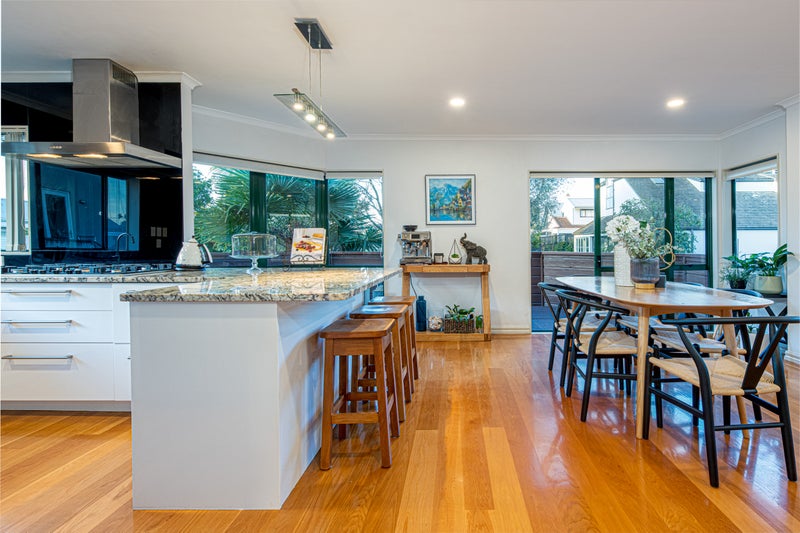 1E Park Avenue, Takapuna, Auckland - Carousel 2
