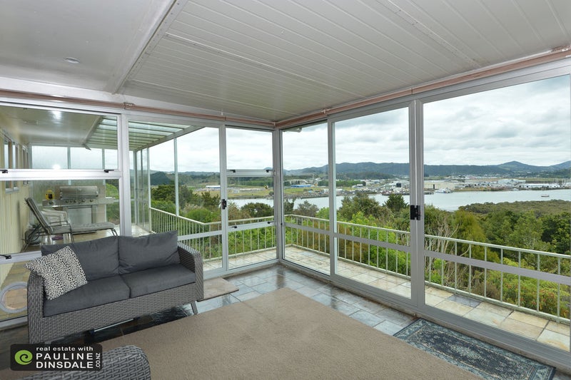 54 George Point Road, Onerahi, Whangarei - Carousel 2