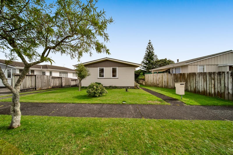 24 Grenville Street, Marfell, New Plymouth - Carousel 1