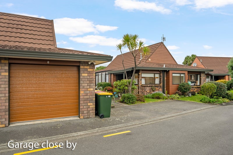 11/18 King Street, Petone, Lower Hutt - Carousel 1