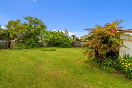 12 La Trobe Place, Utuhina, Rotorua - Carousel 13