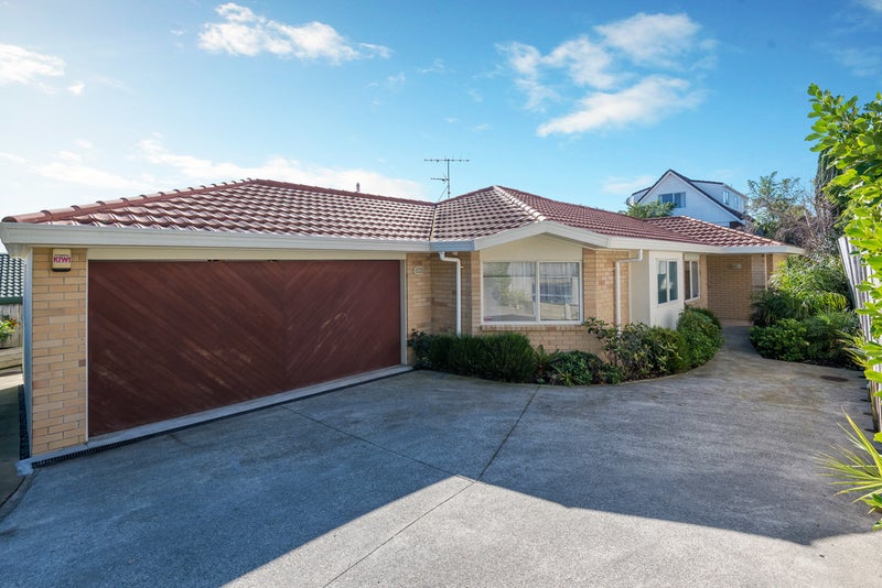 2/732 Chapel Road, Dannemora, Auckland - Carousel 1