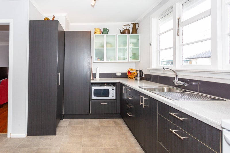 30 Neill Street, Hornby, Christchurch - Carousel 2