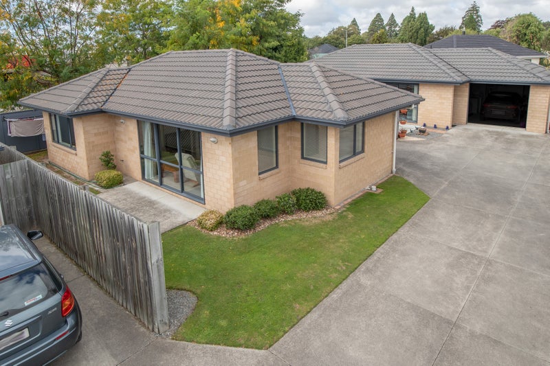 2/15 Johns Road, Belfast, Christchurch - Carousel 2