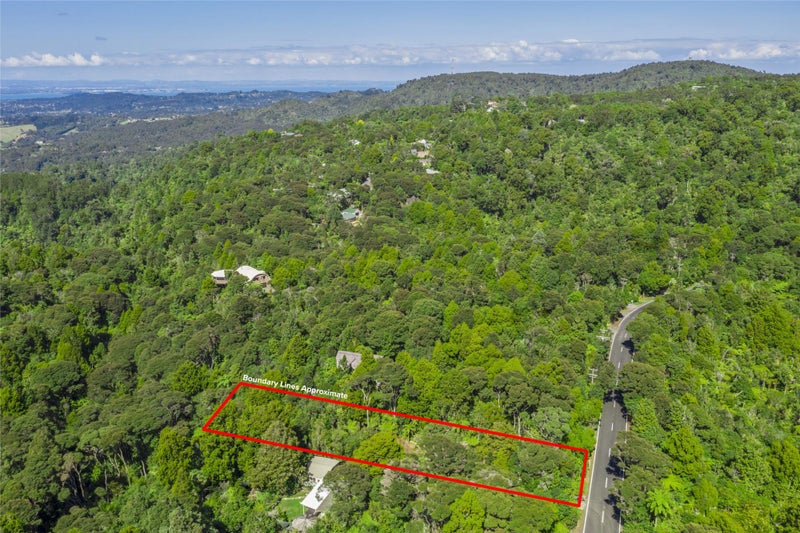 747 Scenic Drive, Henderson Valley, Auckland - Carousel 12