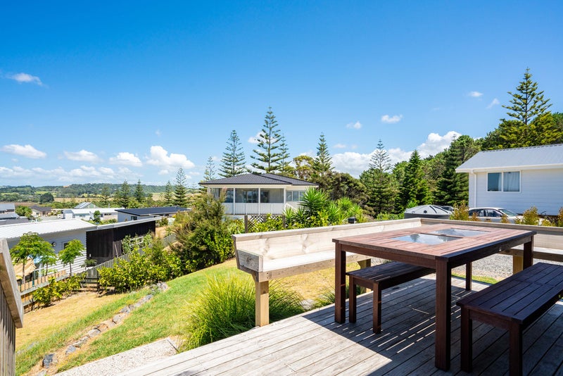 7 Kawau Lane, Mangawhai Heads, Mangawhai - Carousel 1