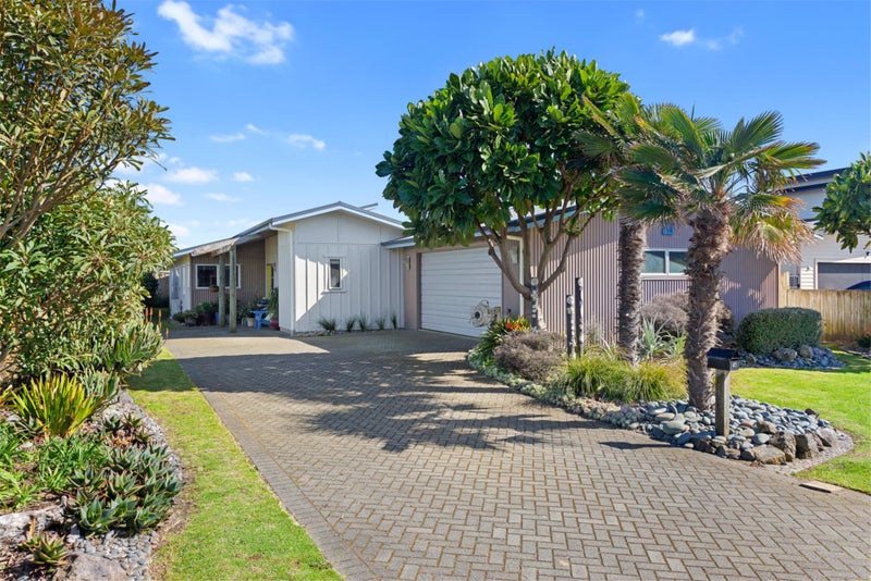 41 Ocean View Road, Coastlands, Whakatane - Carousel 1