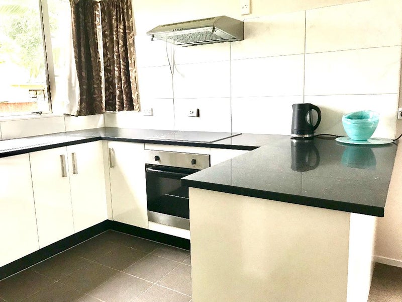 14 Dewhurst Place, Favona, Auckland - Carousel 2