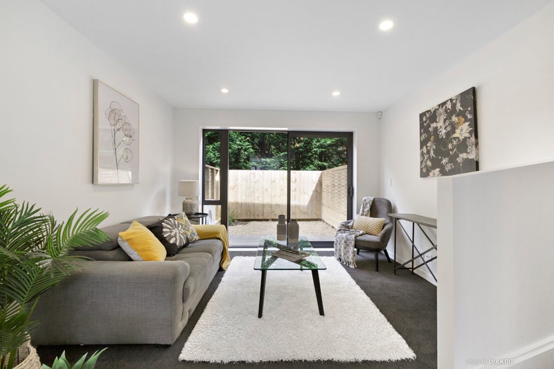 6/170 Fraser Avenue, Johnsonville, Wellington - Carousel 1