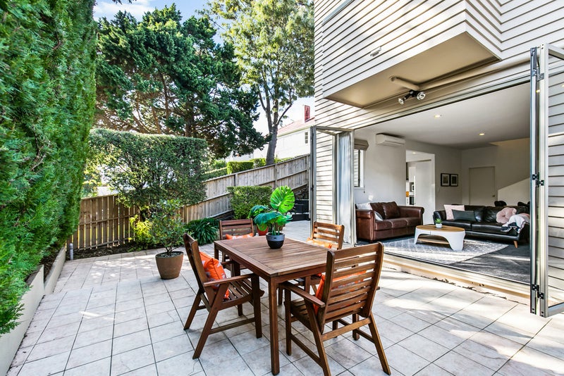 1/61 Rukutai Street, Orakei, Auckland - Carousel 1