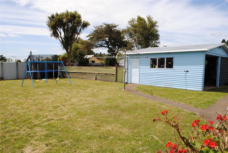 57 Wallscourt Place, Normanby, Hawera - Carousel 9