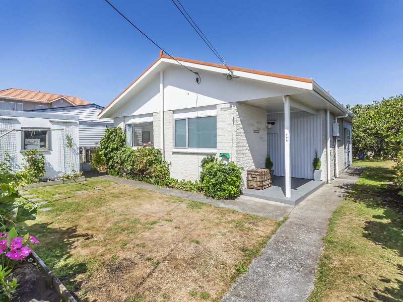 79A Ira Street, Miramar, Wellington - Carousel 1