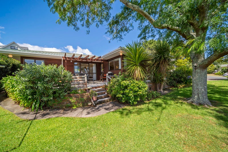 61 Fernleigh Street, Ferndale, New Plymouth - Carousel 1