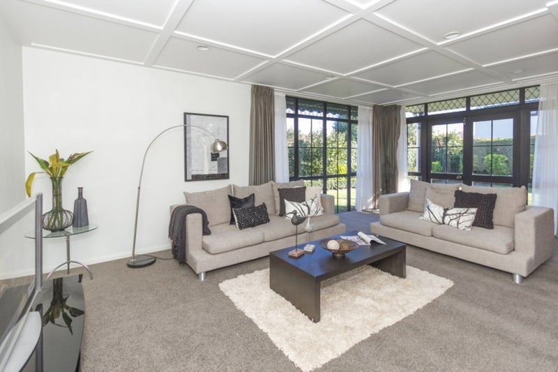 707 River Road, Chartwell, Hamilton - Carousel 1