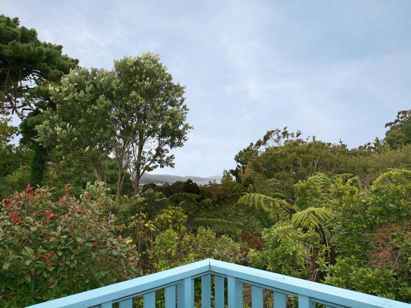 67 Tirohanga Road, Tirohanga, Lower Hutt - Carousel 2