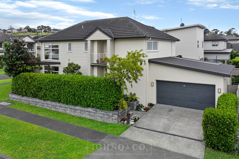 73 Tephra Boulevard, Stonefields, Auckland - Carousel 1