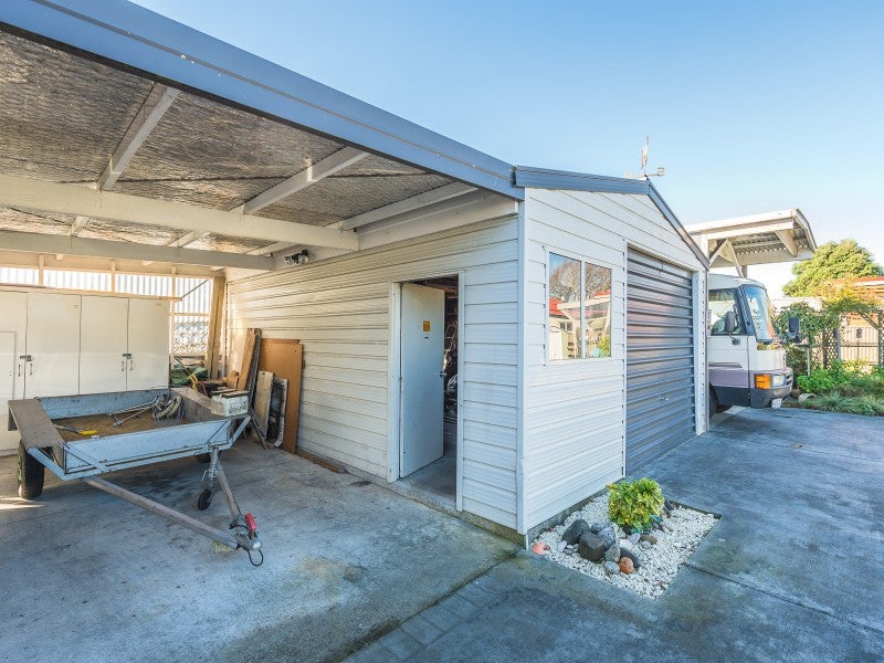 168 Anzac Parade, Whanganui East, Whanganui - Carousel 26