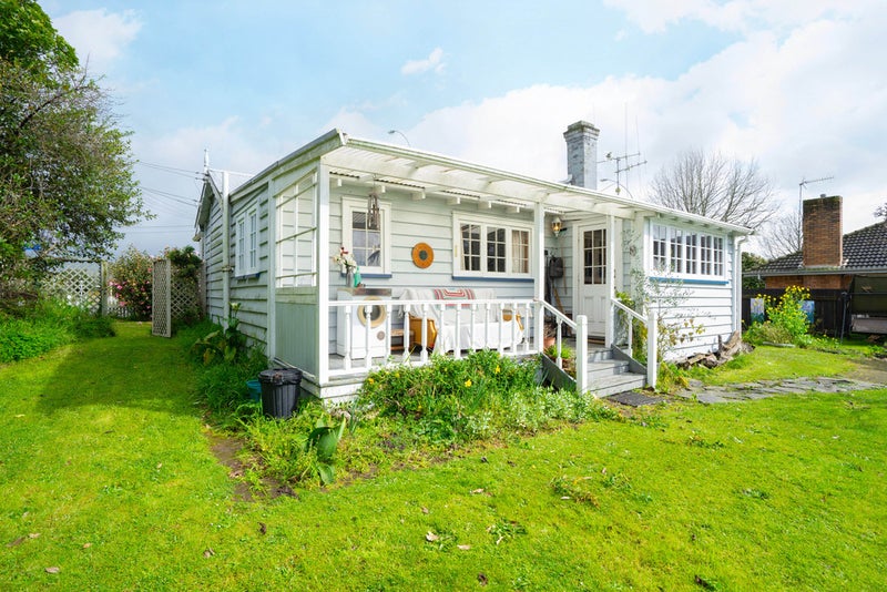 85 Cook Street, Hamilton East, Hamilton - Carousel 16