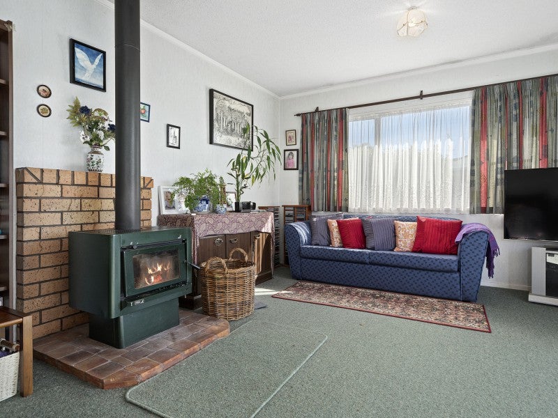 18 Esk Street, Parkvale, Tauranga - Carousel 2