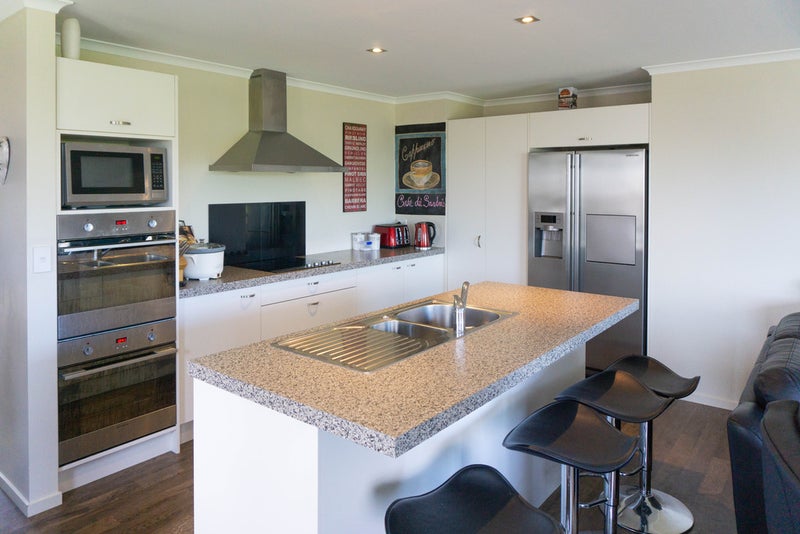 3 Eventide Lane, Company Bay, Dunedin - Carousel 2