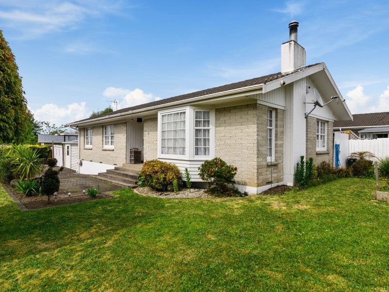 34 Roger Street, Pukehangi, Rotorua - Carousel 1