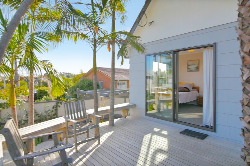 1/82A Pupuke Road, Hillcrest, Auckland - Carousel 2