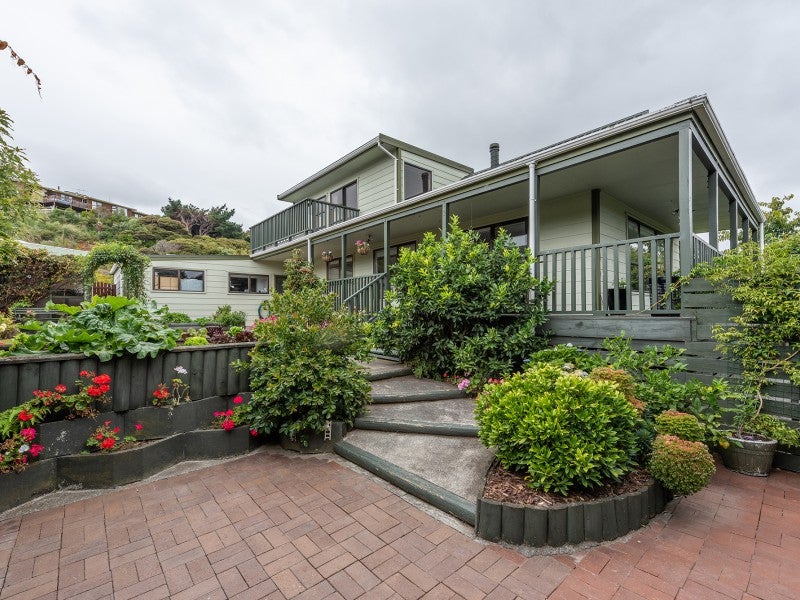 46 Tweed Road, Papakowhai, Porirua - Carousel 1