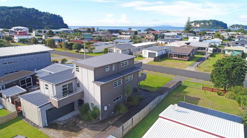 129A Barbara Avenue, Whangamatā - Carousel 1