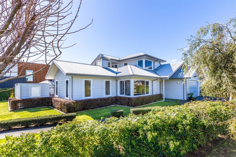 2 Pukenamu Road, Rainbow Point, Taupo - Carousel 2