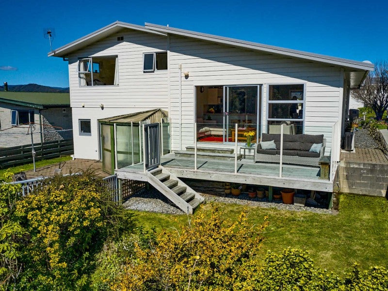5 Panorama Grove, Harbour View, Lower Hutt - Carousel 2